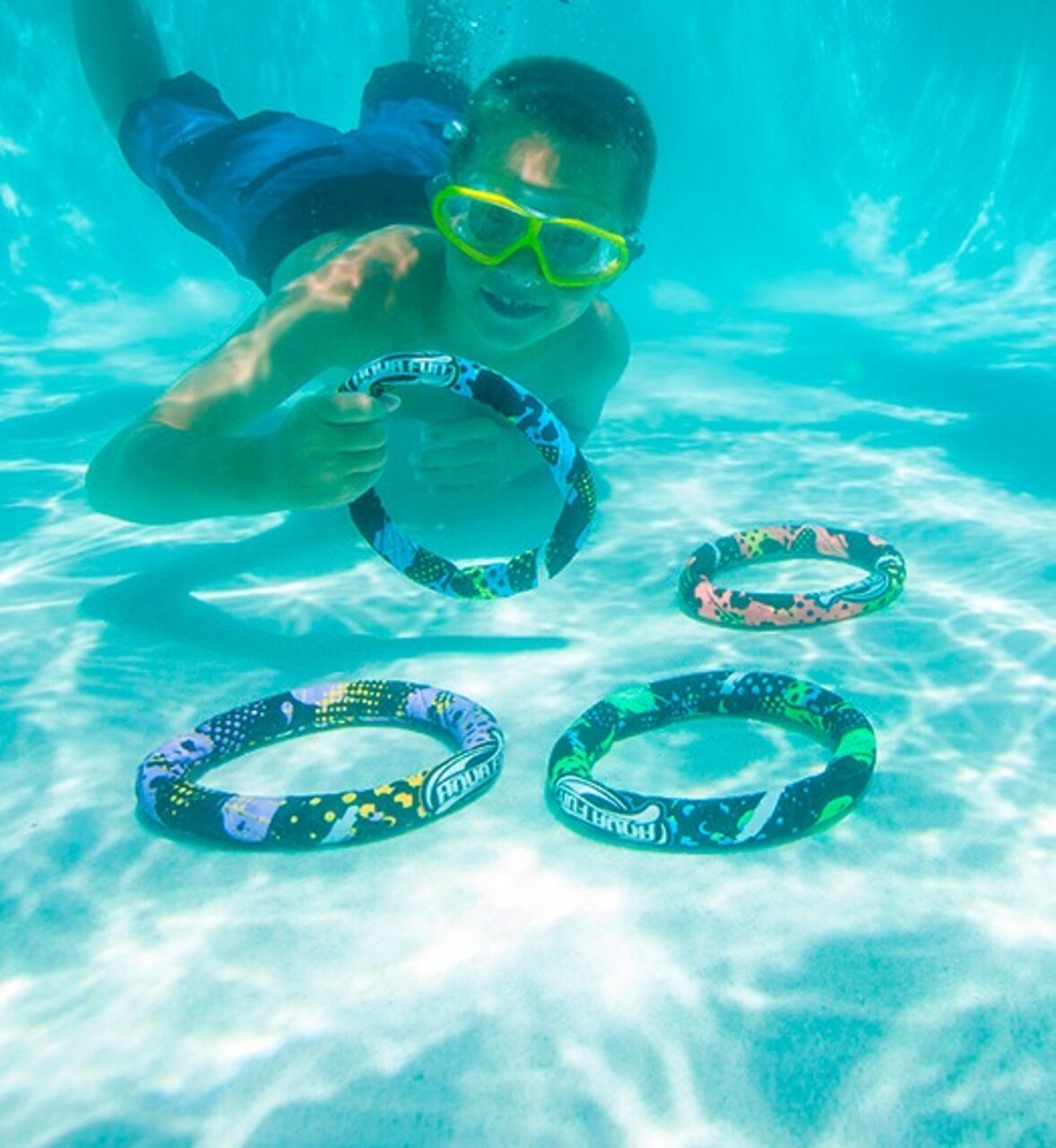 Swim Central Set of 4 Vibrantly Colored Swimming Pool Dive Rings 7.5"